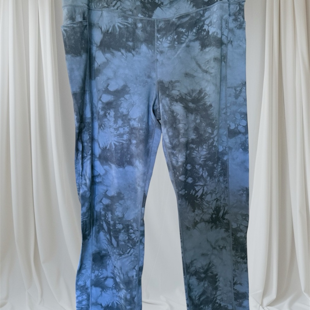 Skechers Women’s Blue Tie-Dye Leggings Size 3XL Great condition